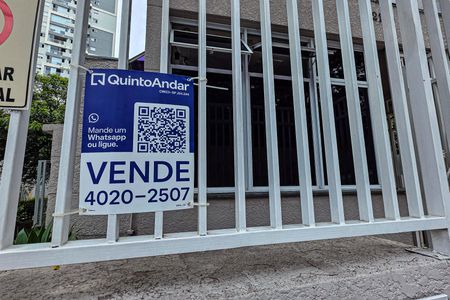 Apartamento à venda com 65m², 2 quartos e 1 vagaFachada