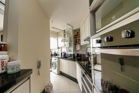 Apartamento à venda com 65m², 2 quartos e 1 vagaCozinha
