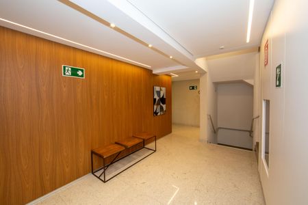 Apartamento à venda com 77m², 3 quartos e 2 vagasHALL