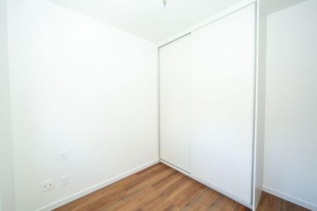 Apartamento à venda com 77m², 3 quartos e 2 vagasQUARTO2