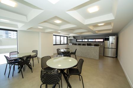 Apartamento à venda com 77m², 3 quartos e 2 vagasSALAO DE FESTAS