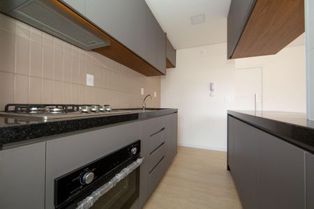Apartamento à venda com 77m², 3 quartos e 2 vagasCOZINHA