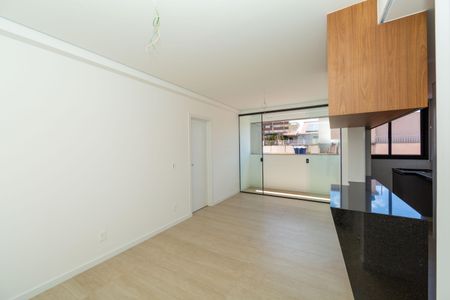 Apartamento à venda com 77m², 3 quartos e 2 vagasSALA
