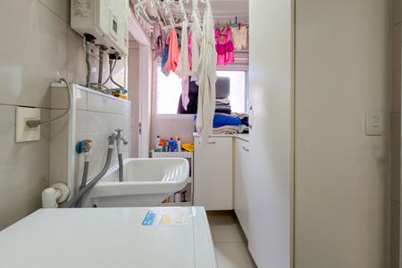 Apartamento à venda com 85m², 3 quartos e 2 vagas Apartamento à venda com 85m², 3 quartos e 2 vagasÁrea de Serviço