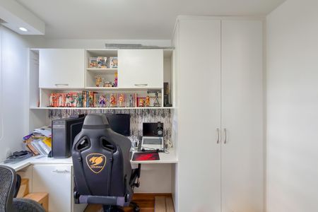 Apartamento à venda com 85m², 3 quartos e 2 vagas Apartamento à venda com 85m², 3 quartos e 2 vagasQuarto 1