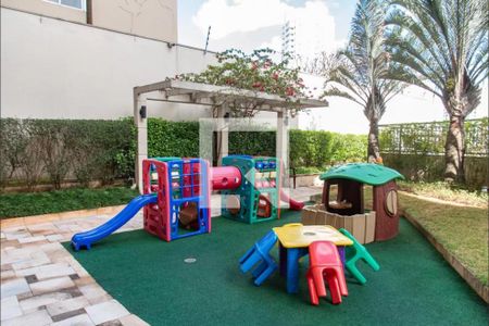 Apartamento à venda com 85m², 3 quartos e 2 vagas Apartamento à venda com 85m², 3 quartos e 2 vagasPlayground