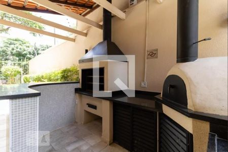 Apartamento à venda com 85m², 3 quartos e 2 vagas Apartamento à venda com 85m², 3 quartos e 2 vagasChurrasqueira