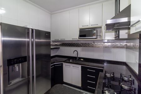 Casa de condomínio para alugar com 120m², 3 quartos e 2 vagas Casa de condomínio para alugar com 120m², 3 quartos e 2 vagasCozinha