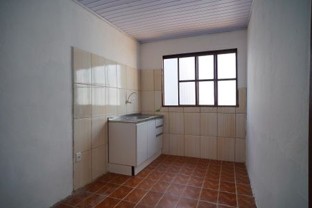 Casa para alugar com 1 quarto, 47m² em Rubem Berta, Porto Alegre