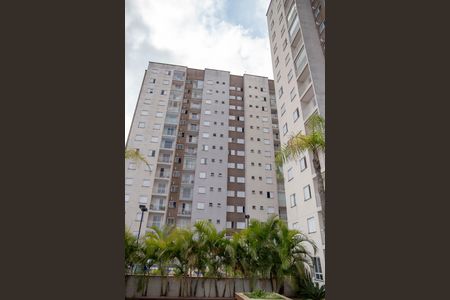 Fachada do bloco de apartamento para alugar com 2 quartos, 62m² em Centro, Diadema