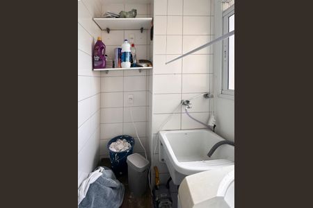 Apartamento à venda com 58m², 3 quartos e 1 vaga Apartamento à venda com 58m², 3 quartos e 1 vagaÁrea de Serviço