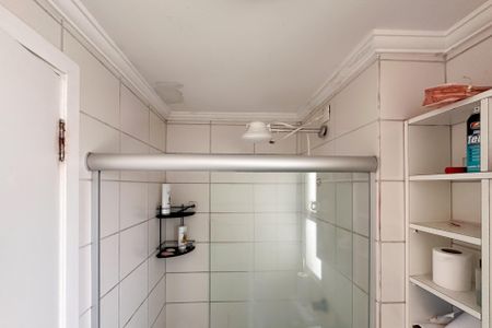 Apartamento à venda com 58m², 3 quartos e 1 vaga Apartamento à venda com 58m², 3 quartos e 1 vagaBanheiro Social