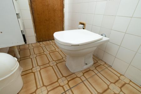 Casa de condomínio à venda com 166m², 5 quartos e 2 vagasBanheiro 2