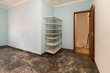 Casa de condomínio à venda com 166m², 5 quartos e 2 vagasQuarto 3