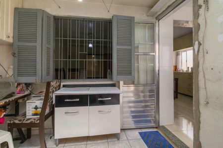 Casa de condomínio à venda com 166m², 5 quartos e 2 vagasQuarto de Serviço