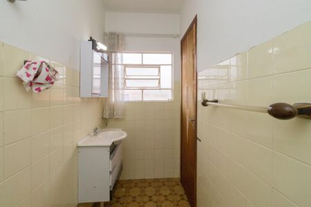 Casa de condomínio à venda com 166m², 5 quartos e 2 vagasBanheiro da Suíte