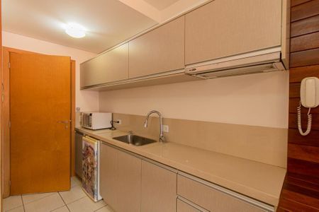 Studio para alugar com 29m², 1 quarto e 1 vaga Studio para alugar com 29m², 1 quarto e 1 vagaCozinha