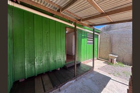 Casa para alugar com 70m², 2 quartos e 1 vagaÁrea externa