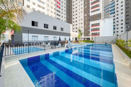 Apartamento para alugar com 35m², 2 quartos e sem vaga Apartamento para alugar com 35m², 2 quartos e sem vagaPiscina