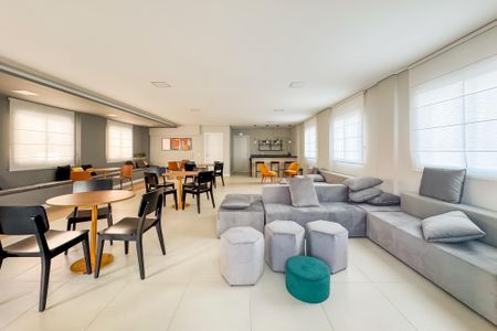 Apartamento para alugar com 35m², 2 quartos e sem vaga Apartamento para alugar com 35m², 2 quartos e sem vagaSalão de Festas