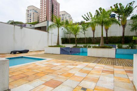 Apartamento à venda com 150m², 4 quartos e 2 vagasÁrea comum - Piscina