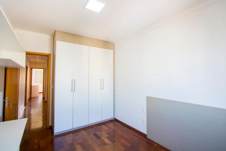 Apartamento à venda com 150m², 4 quartos e 2 vagasQuarto 4