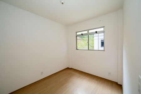 Apartamento à venda com 47m², 2 quartos e 1 vagaQUARTO1