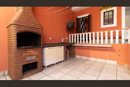 Casa à venda com 125m², 3 quartos e 3 vagas Casa à venda com 125m², 3 quartos e 3 vagasEspaço Gourmet