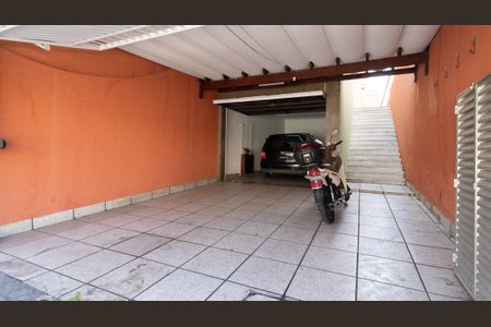 Casa à venda com 125m², 3 quartos e 3 vagas Casa à venda com 125m², 3 quartos e 3 vagasGaragem