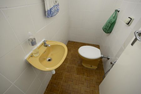 Casa à venda com 300m², 3 quartos e 3 vagasBanheiro Porão