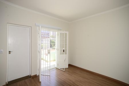 Casa à venda com 300m², 3 quartos e 3 vagasSuíte 1