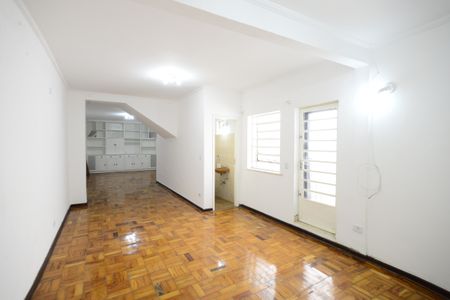 Casa à venda com 300m², 3 quartos e 3 vagasSala Porão