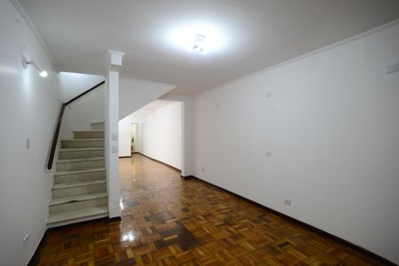 Casa à venda com 300m², 3 quartos e 3 vagasSala Porão