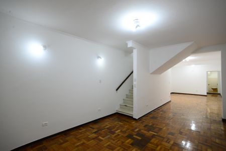 Casa à venda com 300m², 3 quartos e 3 vagasSala Porão