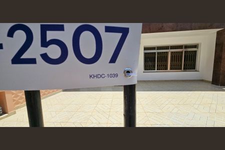 Casa à venda com 300m², 3 quartos e 3 vagas