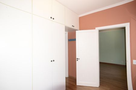 Casa à venda com 300m², 3 quartos e 3 vagasSuíte 2