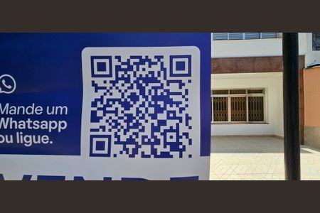 Casa à venda com 300m², 3 quartos e 3 vagas