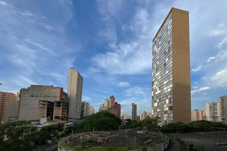 Vista de kitnet/studio para alugar com 1 quarto, 26m² em Funcionários, Belo Horizonte