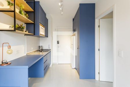 Cozinha de apartamento para alugar com 1 quarto, 25m² em Vila Olímpia, São Paulo