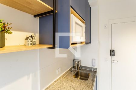 Cozinha de apartamento para alugar com 1 quarto, 25m² em Vila Olímpia, São Paulo
