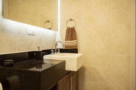 Apartamento à venda com 64m², 2 quartos e 1 vagaBanheiro da Suíte