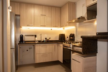 Apartamento à venda com 64m², 2 quartos e 1 vagaCozinha