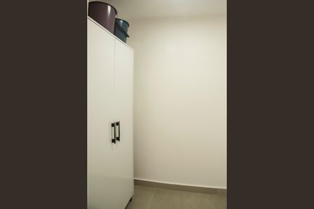 Apartamento à venda com 64m², 2 quartos e 1 vagaQuarto de Serviço