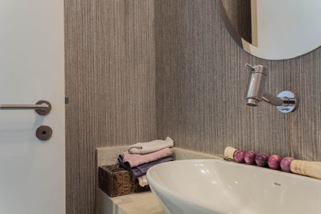 Apartamento à venda com 147m², 3 quartos e 3 vagas Apartamento à venda com 147m², 3 quartos e 3 vagasLavabo