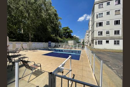 Apartamento à venda com 40m², 2 quartos e 1 vaga Apartamento à venda com 40m², 2 quartos e 1 vagaÁrea comum - Piscina