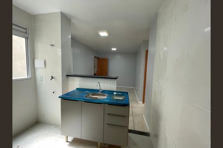 Apartamento à venda com 40m², 2 quartos e 1 vaga Apartamento à venda com 40m², 2 quartos e 1 vagaCozinha - Armários