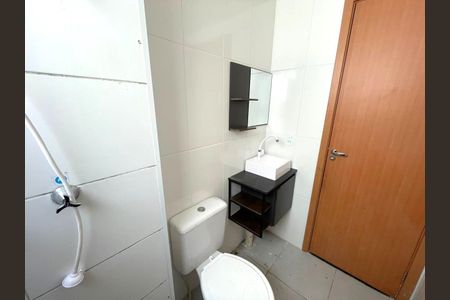 Apartamento à venda com 40m², 2 quartos e 1 vaga Apartamento à venda com 40m², 2 quartos e 1 vagaBanheiro