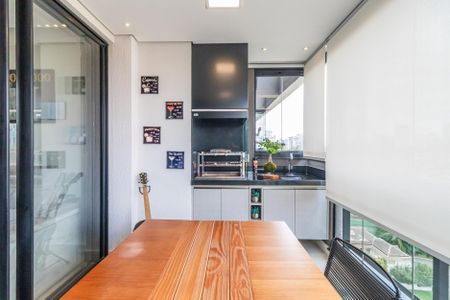 Varanda Gourmet de apartamento à venda com 2 quartos, 89m² em Empresarial 18 do Forte, Barueri