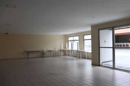 Apartamento à venda com 820m², 3 quartos e 1 vagaÁrea comum - Salão de festas