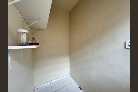 Apartamento à venda com 45m², 1 quarto e sem vagaQuarto de Serviço